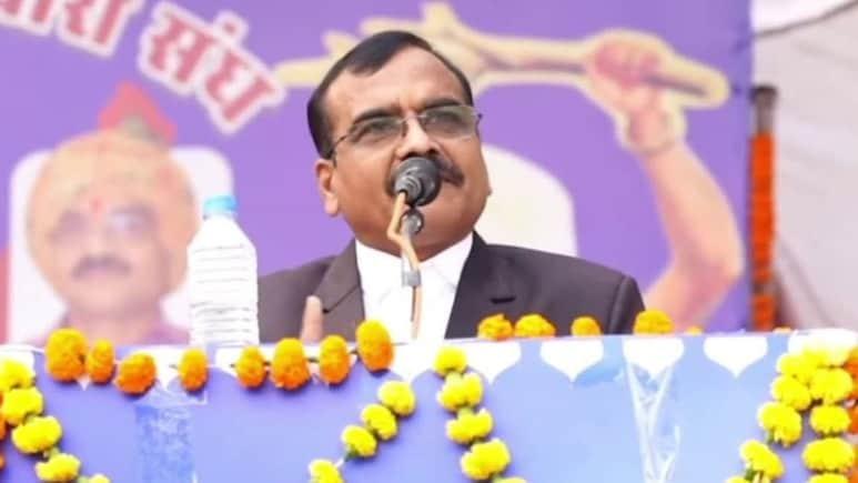 IAS अफसर संतोष वर्मा को नोटिस,