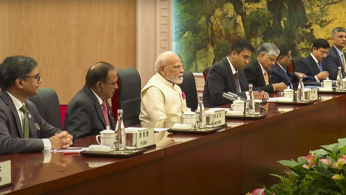 SCO समिट में मोदी का सख़्त संदेश: 'पहलगेम हमला—आतंक का सबसे बुरा चेहरा'; पुतिन बोले– भारत है शांति की आवाज़!